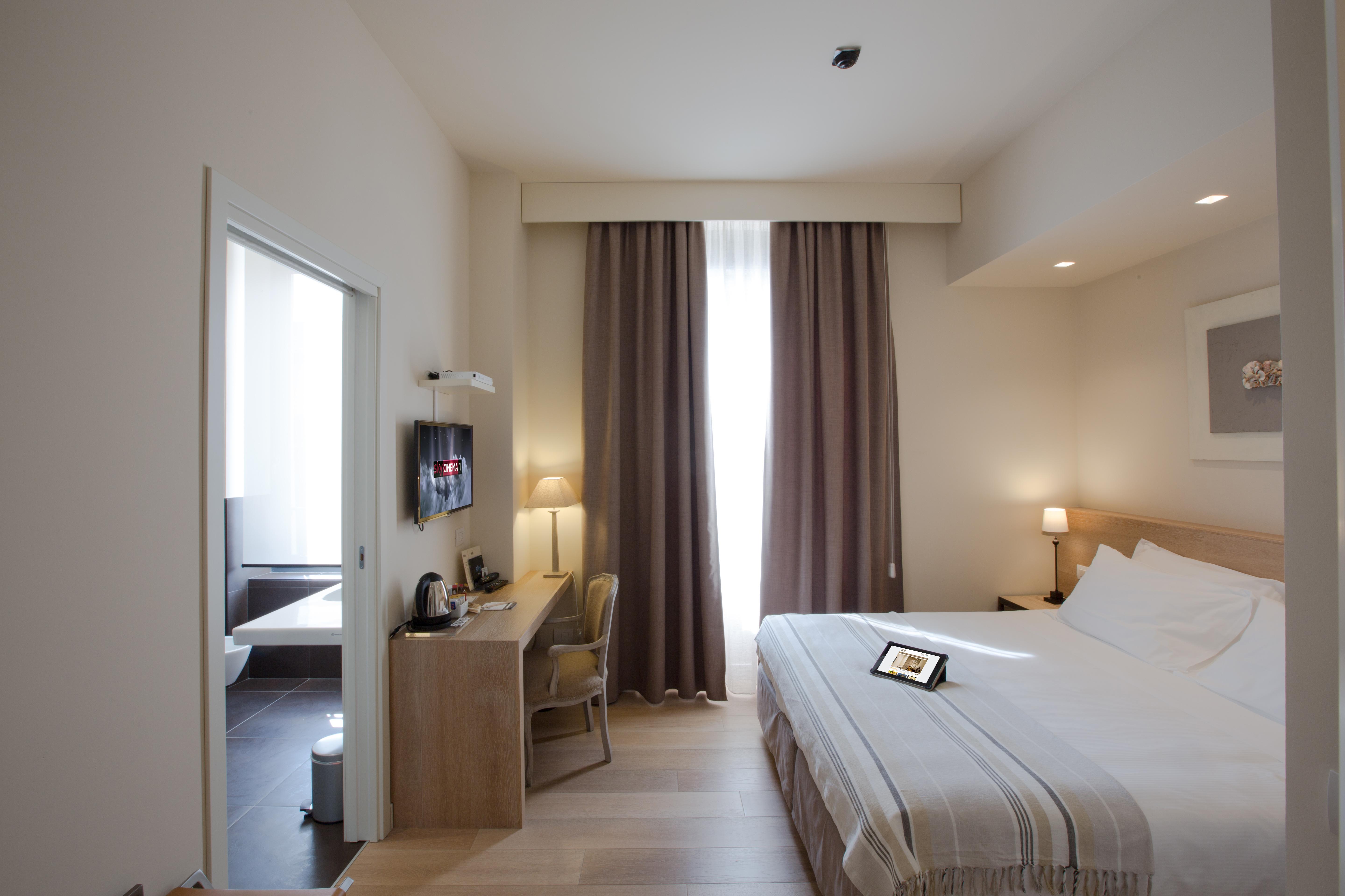 Hotel 900 جوليانوفا المظهر الخارجي الصورة